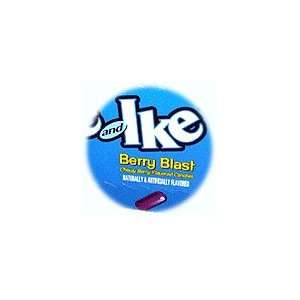 Mike & Ike 24 1oz Boxes Berry Blast: Grocery & Gourmet Food
