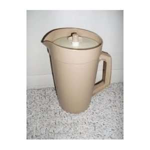  Tupperware Vintage Beige Pitcher with Push Button Lid 2 