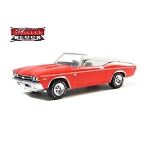  1969 Chevy Chevelle SS Convertible 1/64 Red: Toys & Games