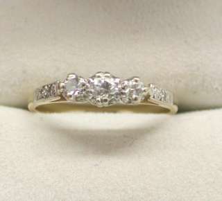 1940s 18ct & Platinum Three Stone Diamond Ring  