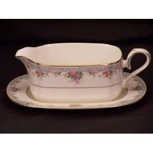 Noritake Southhaven #4757 Gravy Boat With Tray   2 Pc  
