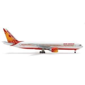  Herpa Wings Air India 777 200LR Model Airplane Toys 