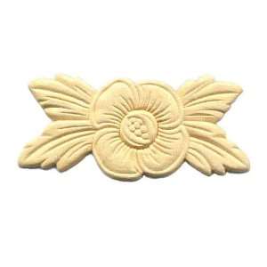  Birch Wood Applique   Flower Center w/ Leaf Sides 4 3/4 X 