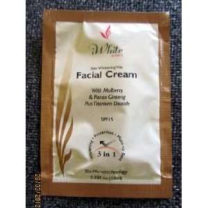  7 iWhite KOREA Skin Whitening Cream 3 in 1 Make Up Base 