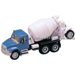   4300 4 Axle Cement Mixer Truck   Blue/White Toys & Games