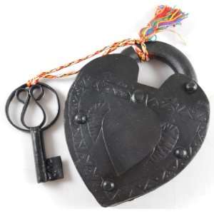  Large Antique Reproduction Heart Padlock with Key