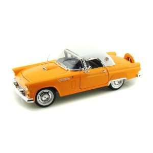 1956 Ford Thunderbird Hardtop 1/18 Orange: Toys & Games