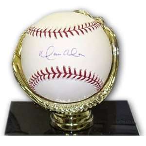  Moises Alou Autographed Baseball   Autographed Baseballs 