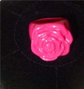 Vintage Pink Flower Carved rose lucite plastic cocktail large ring 