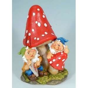  Mr + Mrs Gnome with Mushrooms 10  Garden Statue: Patio 