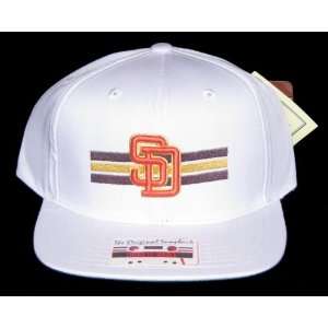   MLB Team Stripes Flat Bill Adjustable Snapback Baseball Hat: Sports