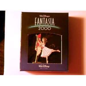  DISNEY PIN Fantasia 2000 Tin Soldier and Ballerina LE2000 