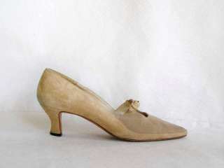 MANOLO BLAHNIK~BEIGE SUEDE & BABY FILE PUMPS~TINY FRONT MARY JANE 