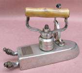   Pressing Iron Co. Inc. Steam Tailors Iron RARE Vintage Antique NR
