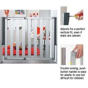  Munchkin 310741 Loft Aluminum Safety Gate: Baby