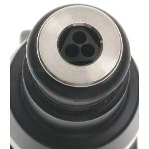  Standard Motor Products FJ699 Fuel Injector: Automotive