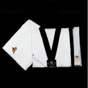  High Quality Tae Kwon Do V Neck Uniforms size from M XXL 