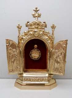 Traditional Gothic Triptych Reliquary for your relic+  