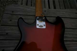 Harmony electric guitar project for parts or to complete H 882 model 