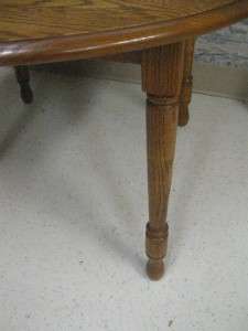 Richardson Brothers Solid Oak Round Extension Table & 2 Leaves  