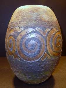 Studio Berkshire Pottery Vase   MINT  
