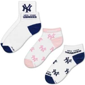 New York Yankees Womens 3 Pair Sock Pack:  Sports 