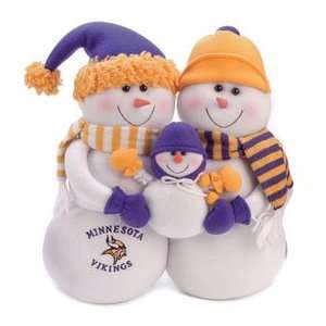   Snow Family Show Off Your Holiday And Team Spirit
