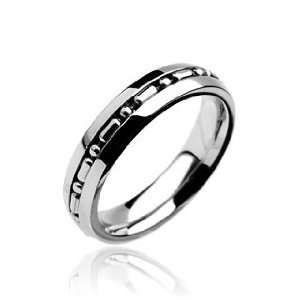   Stainless Steel Ring with Small Chain Centered Band   Size 5 13, 11