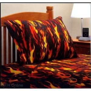  Twin Flannel Sheet Set   Flames