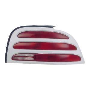 FORD MUSTANG PAIR TAIL LIGHT 94 95 NEW Automotive