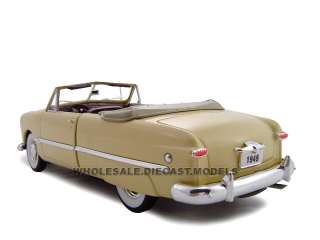 1949 FORD CONVERTIBLE YELLOW 124 DIECAST MODEL  