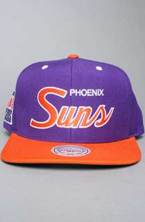 Mitchell & Ness The Phoenix Suns Script 2Tone Snapback Cap in Purple 