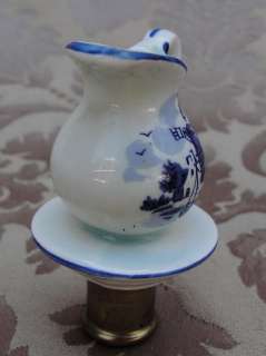 RARE VINTAGE HOLLAND DELFT STYLE MILL PITCHER LAMP SHADE FINIAL HAND 