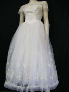 Vintage 50s Wedding Dress Gauntlets Tea length Lace Sweetheart 