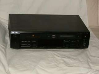   Professional Compact Disc Minidisc CD DVD Deck Recorder/Player  