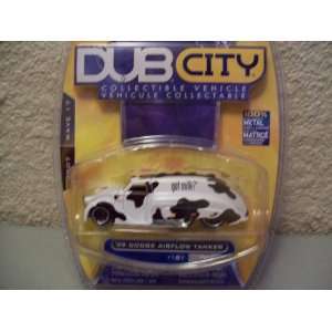    Jada Dub City 1939 Dodge Airflow Tanker Got Milk Toys & Games